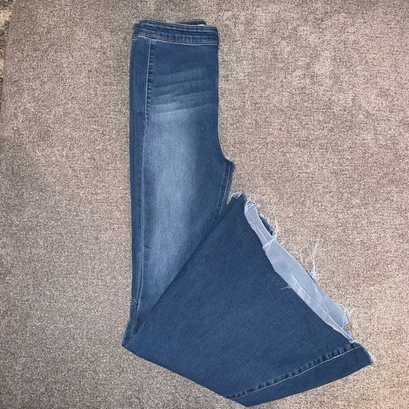 Chelsea and Violet Jeans - Picture 5 of 8